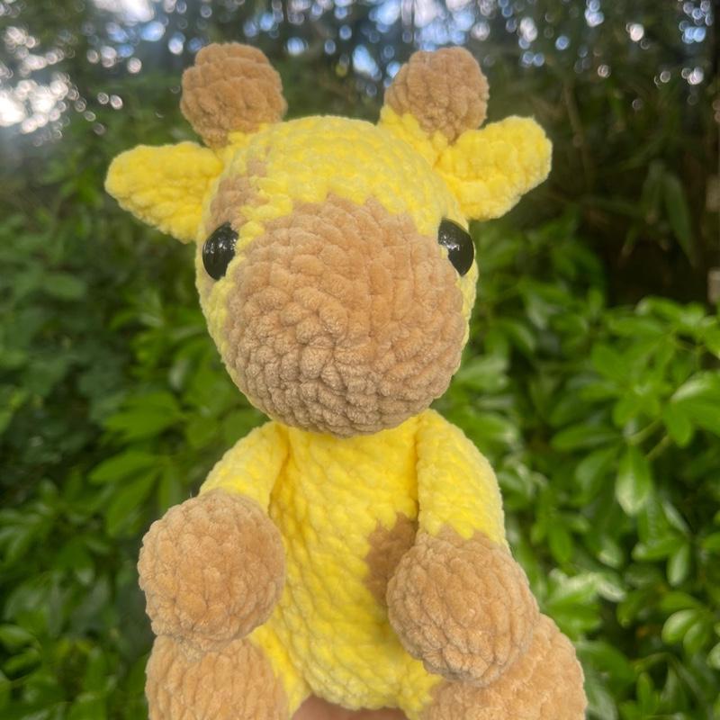 Giraffe Plushie - Soft Stuffed Toy for Kids
