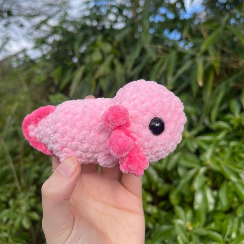 Mini Axolotl Plushie