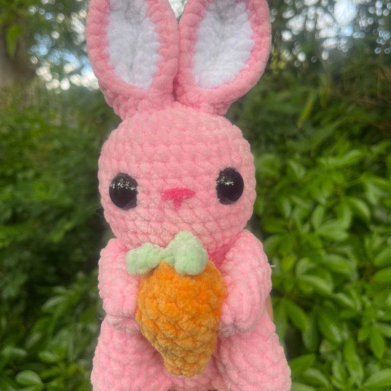 Crochet Bunny with Carrot