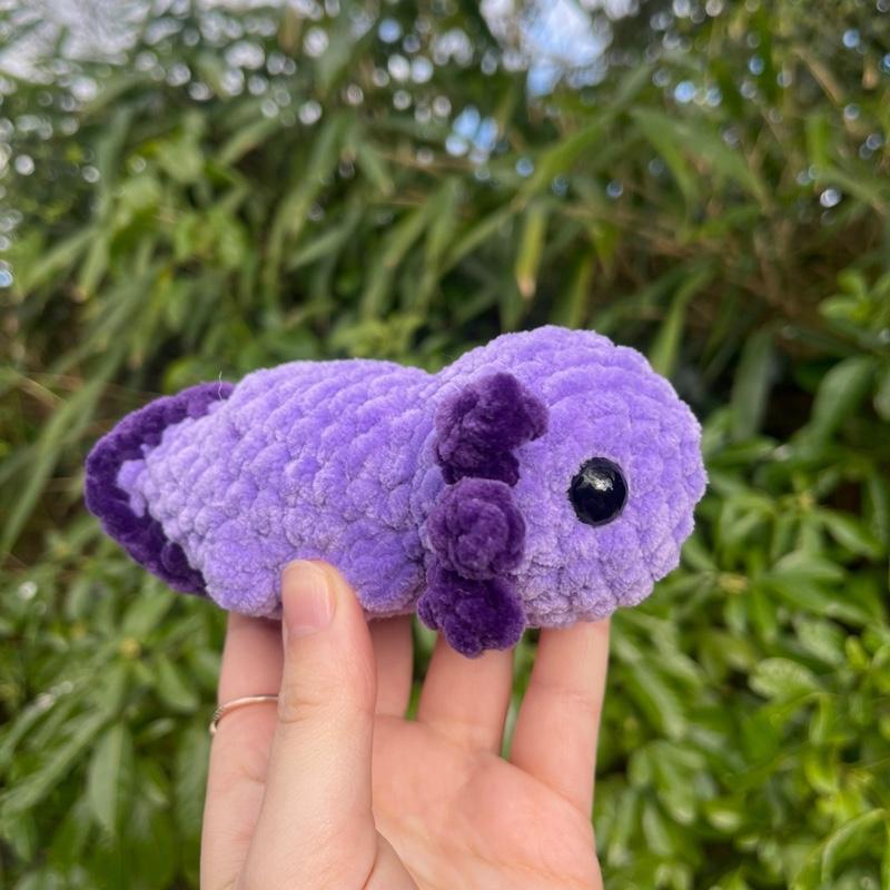 Mini Axolotl Plushie