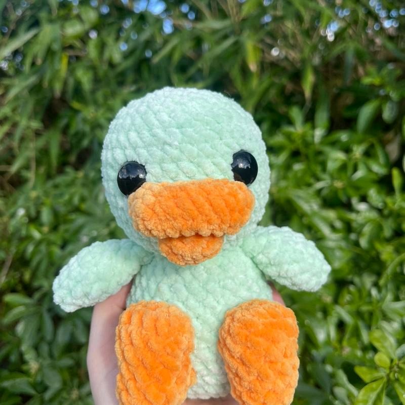 Duck Plushies - Soft and Cuddly Stuffed Animals for Kids