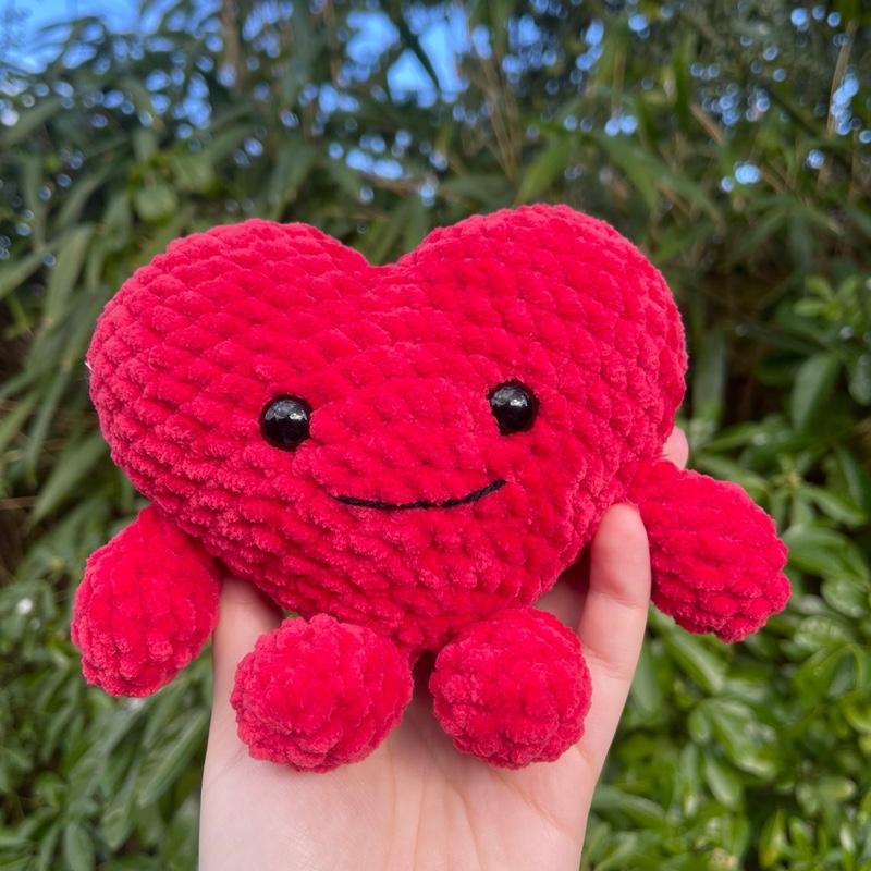 Heart Plushie - Soft and Cuddly Stuffed Toy for Kids