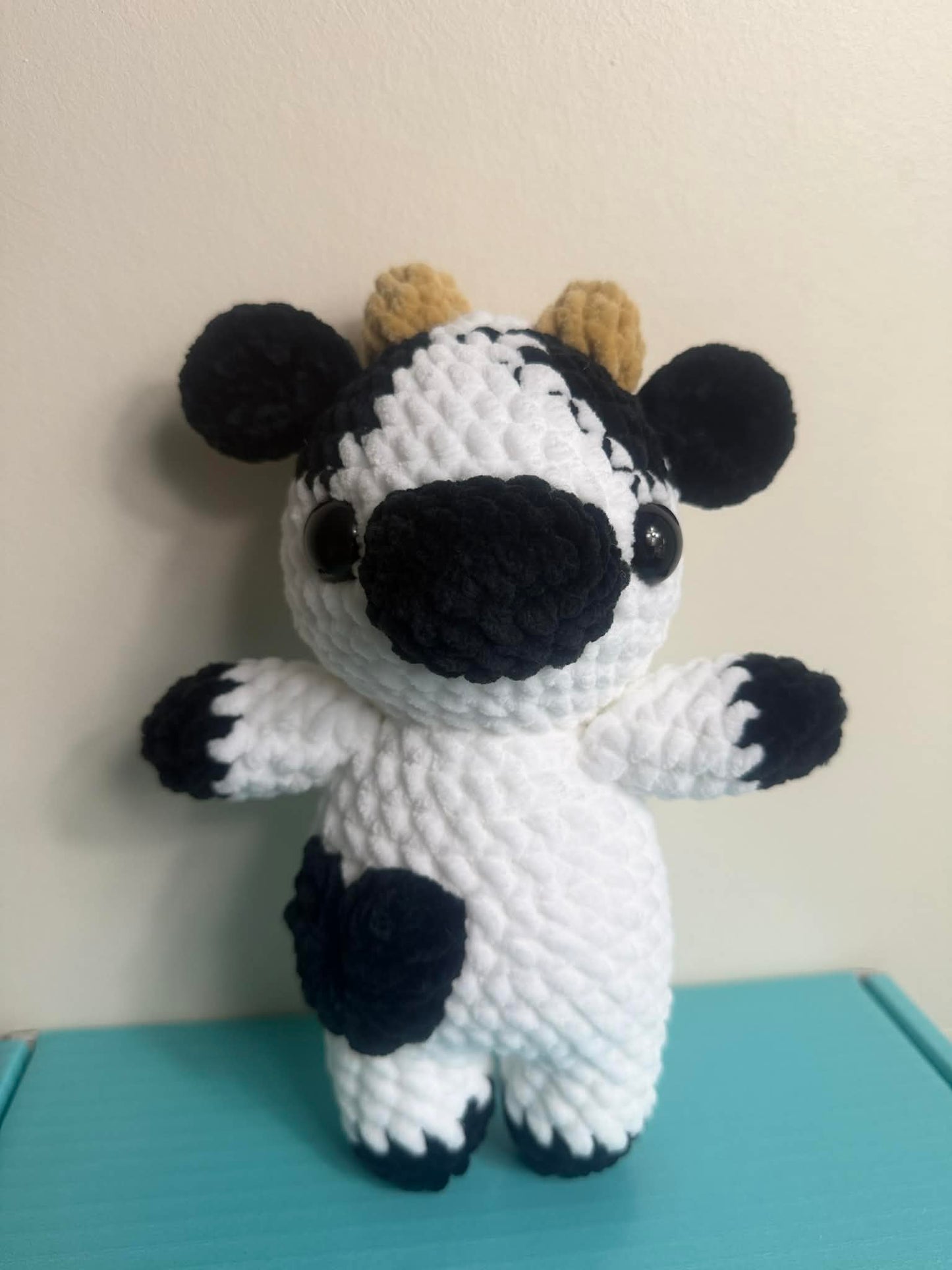 Heart Cow Plushie