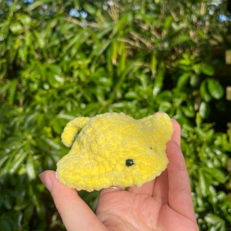Mini Sting Ray Plushie