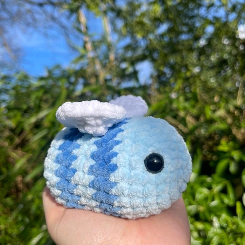 Mini Bee Plushie