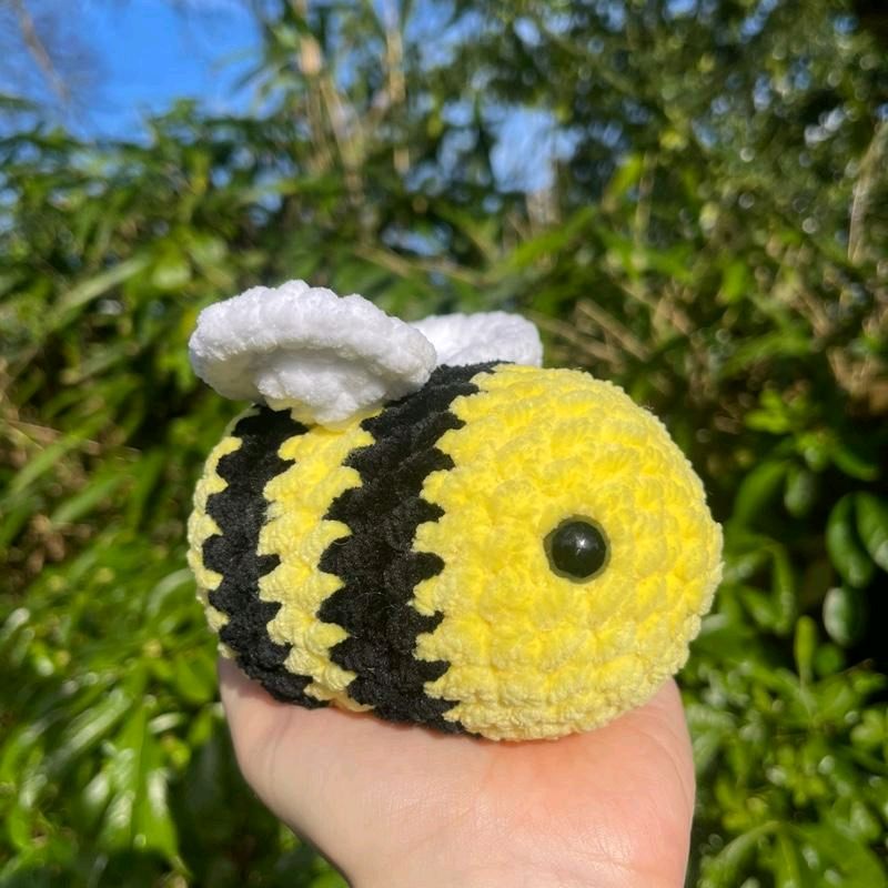 Mini Bee Plushie