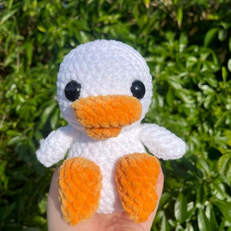 Duck Plushies - Soft and Cuddly Stuffed Animals for Kids